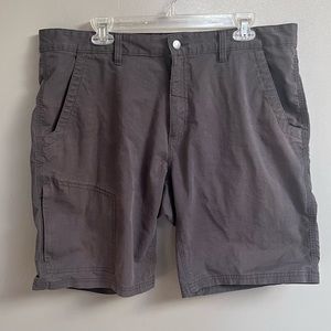 Mountain Khaki Camber Cross Short